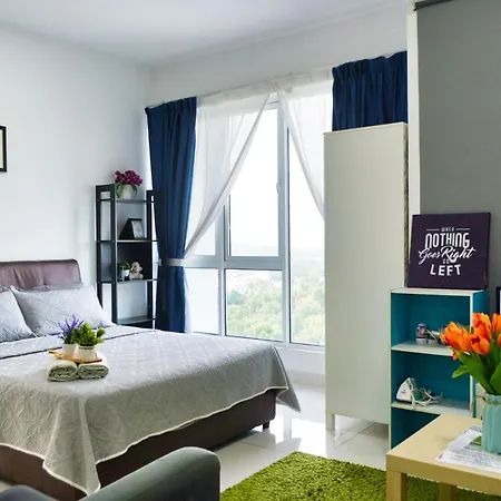 Azfa Suites At De Centrum Putrajaya Bangi Free Wifi Kampong Sungai Kembong Hilir Exterior photo