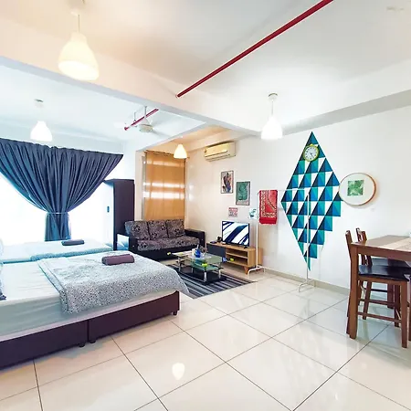 Azfa Suites At De Centrum Putrajaya Bangi Free Wifi Kampong Sungai Kembong Hilir Exterior photo