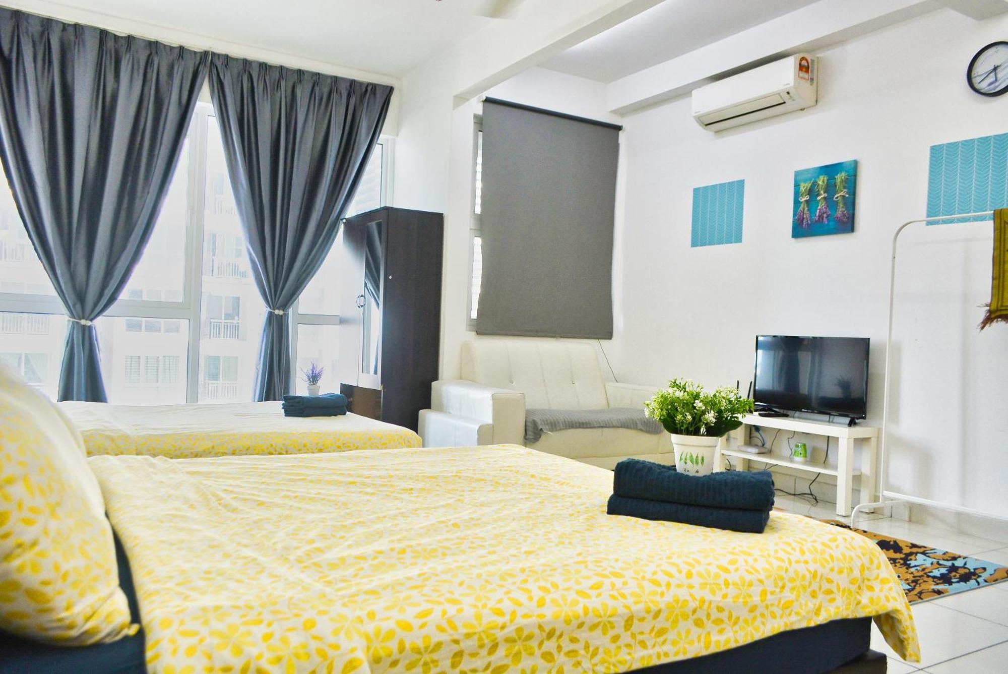 Azfa At De Centrum Putrajaya Bangi Free Wifi Apartment